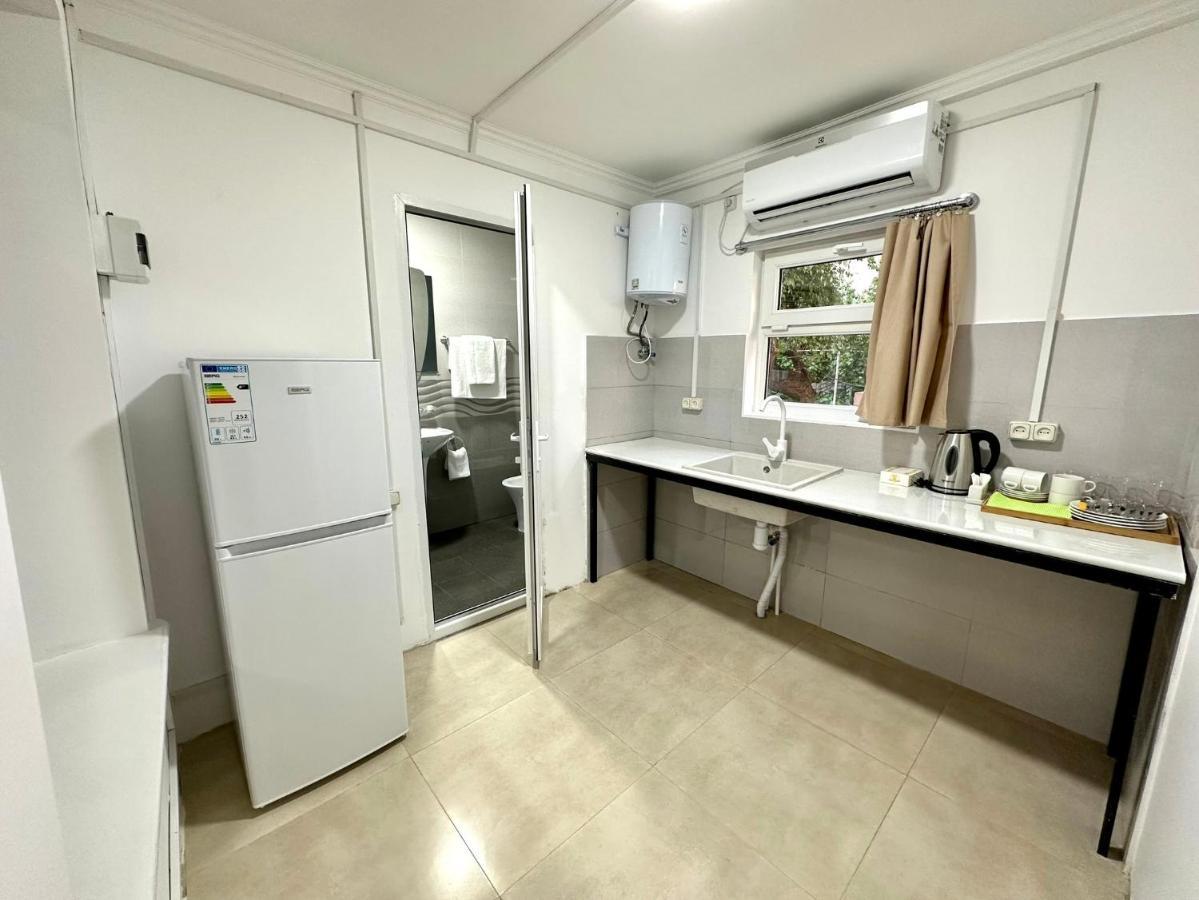 Family Appartments On Buzand Street Erevan Esterno foto